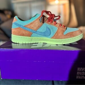 Nike SB Dunk Low Orange/Noise Aqua/Emerald Rise Suede Sneakers